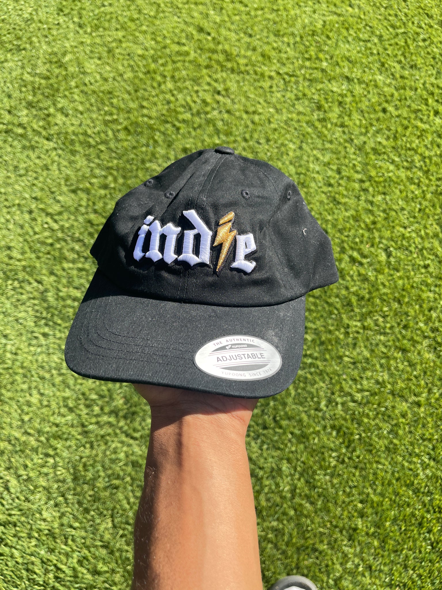 indie dad hat (gold)